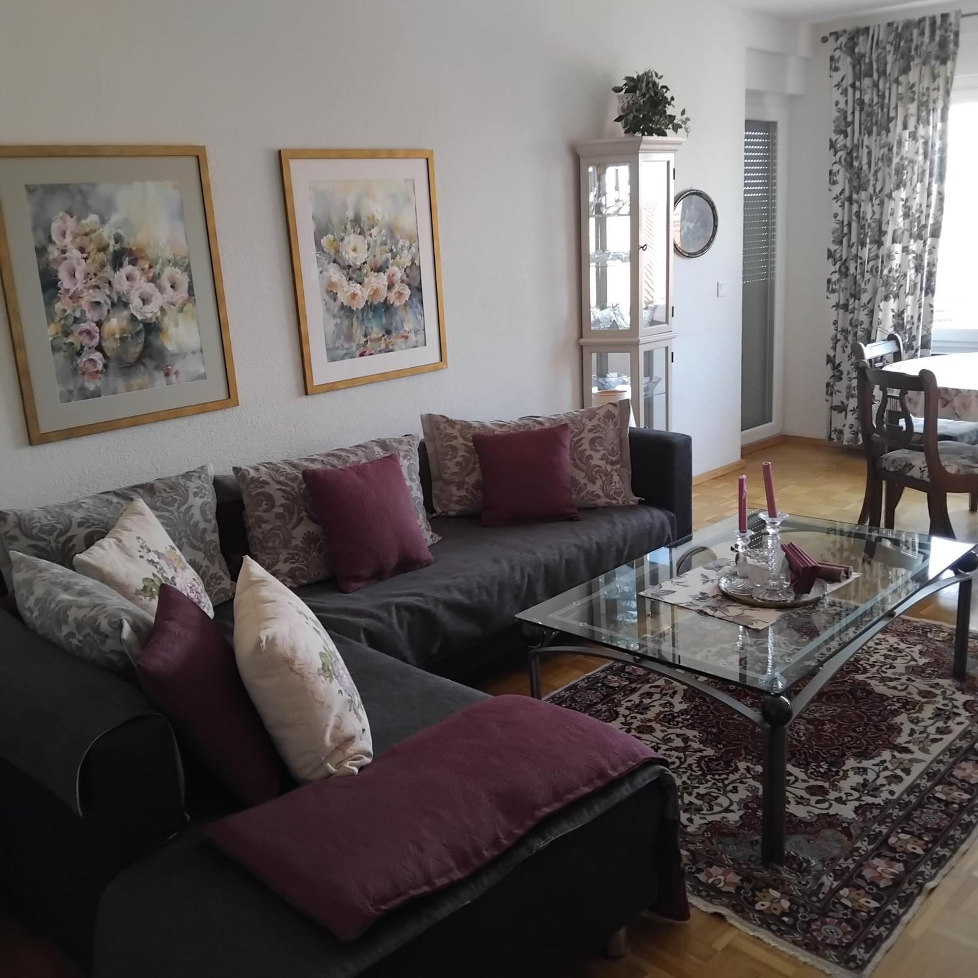 Appartement Residenz Am Berg à Leimen  Extérieur photo